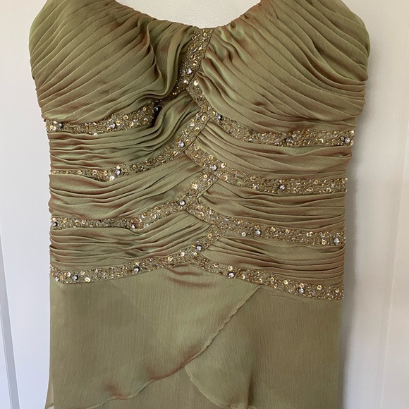 Formal Gown & Jacket Bellisima - Picture 8 of 11